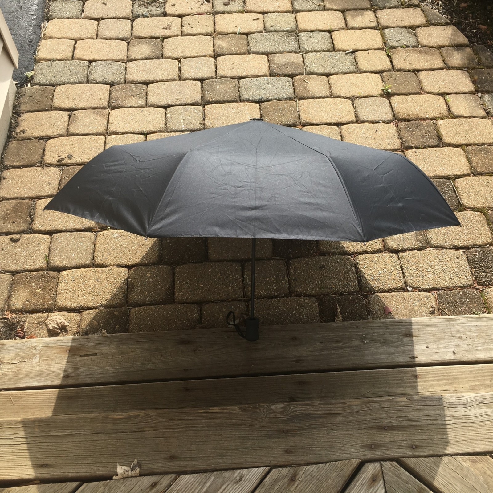 Good quality travel umbrella at a great price!