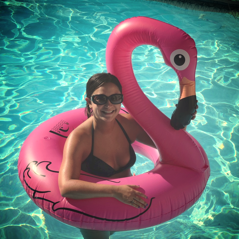 giant inflatable pink flamingo