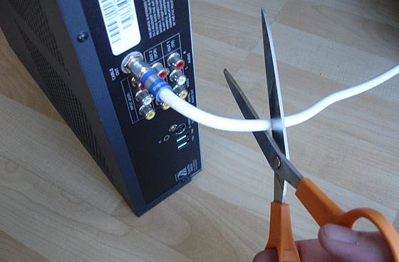 Cord Cutting 2019 - Cut The Cord to Cable Here's How - dennis crawford